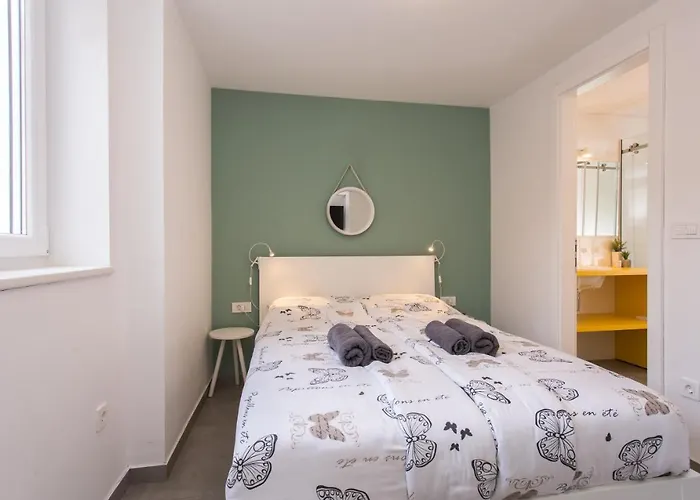 Апартаменты Happy