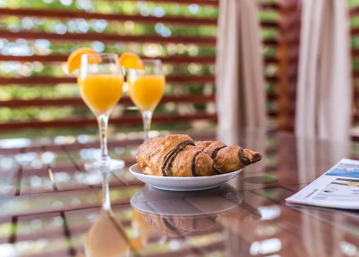 Апартаменты Happy